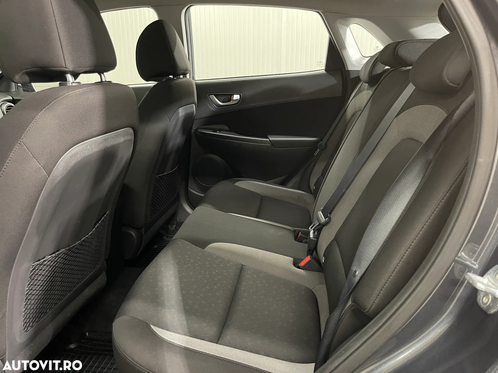 Hyundai KONA 1.6 CRDi DCT Premium - 11
