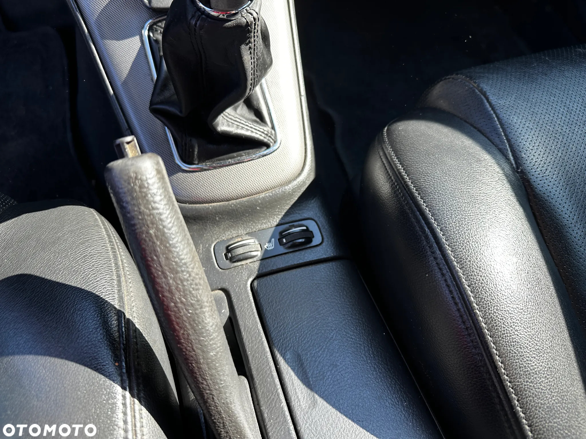 Toyota Avensis - 13