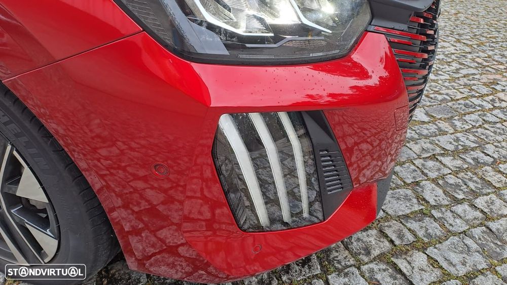 Peugeot 208 1.2 PureTech Allure - 8