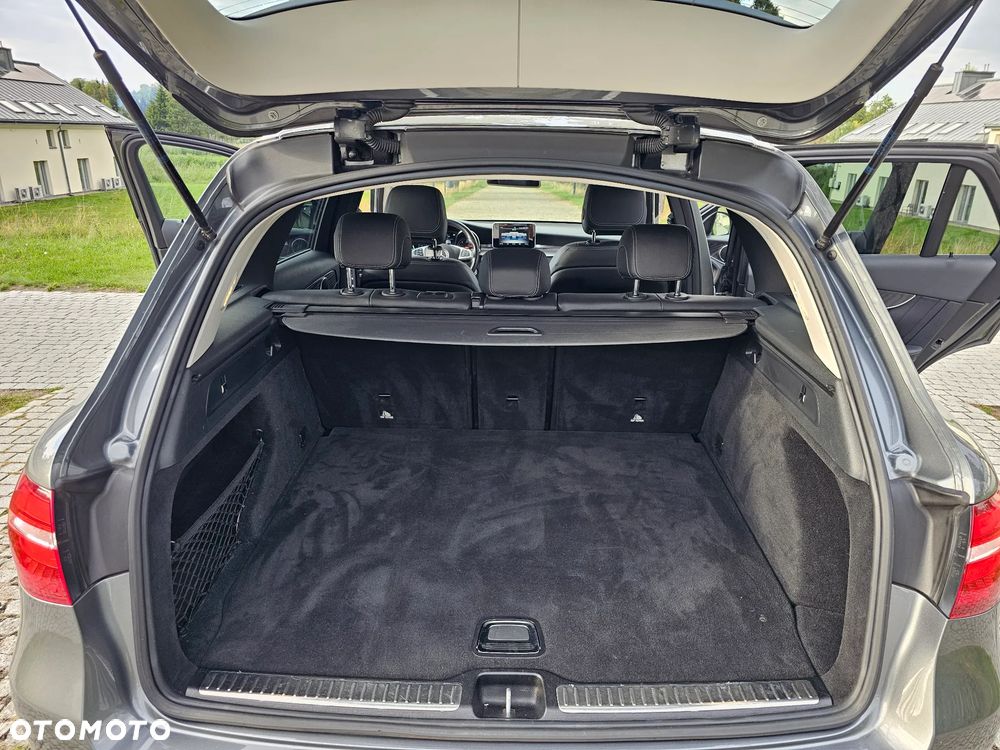 Mercedes-Benz GLC 220 d 4-Matic - 24