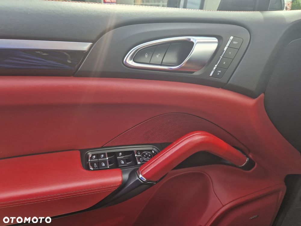 Porsche Cayenne S Tiptronic S - 13