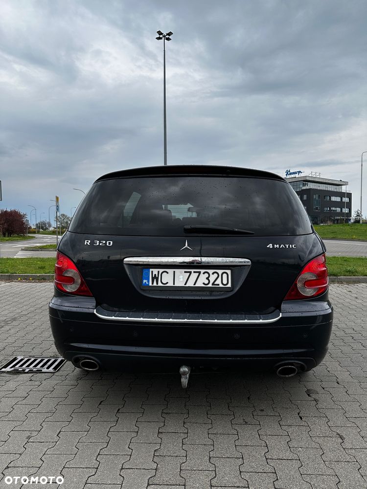 Mercedes-Benz Klasa R 320 CDI L 4-Matic - 26