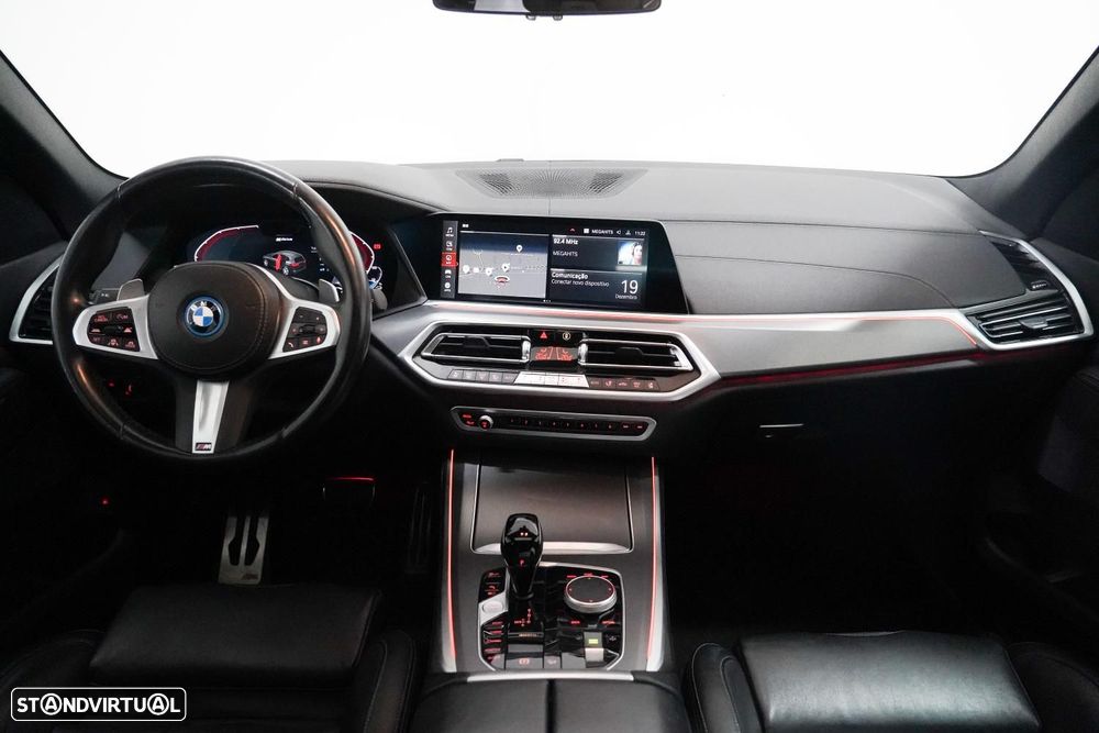 BMW X5 45 e xDrive Pack M 50 anos - 8