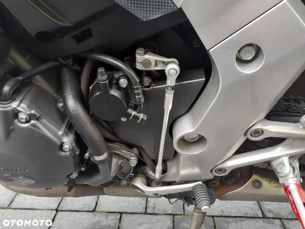 Honda CB - 27
