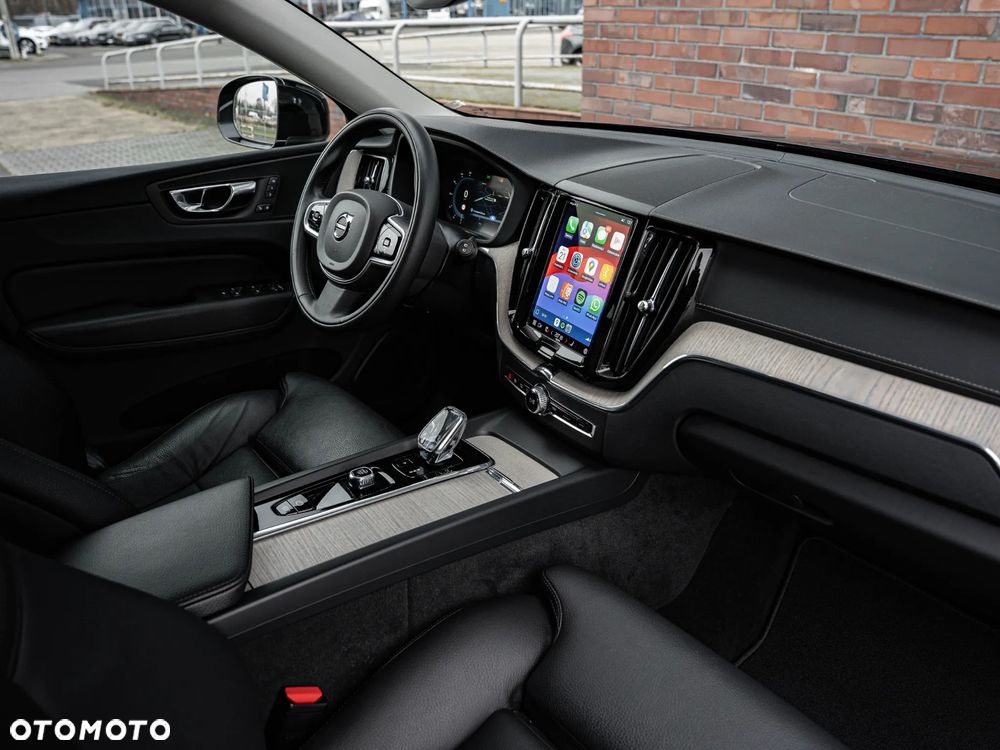 Volvo XC 60 B5 D AWD Geartronic Inscription - 24