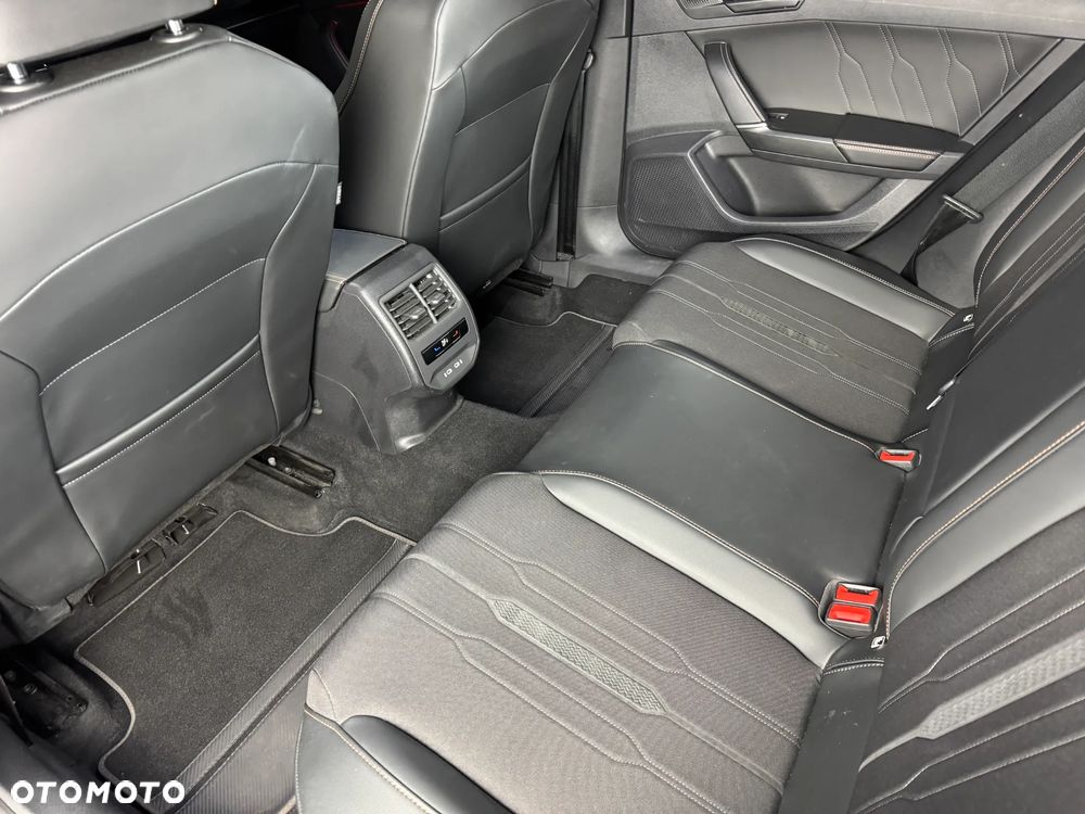 Cupra Formentor ver-1-5-tsi-dsg - 17