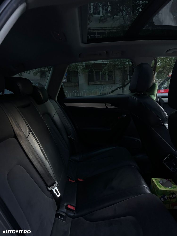 Audi A4 Avant 2.0 TDI quattro Stronic - 8