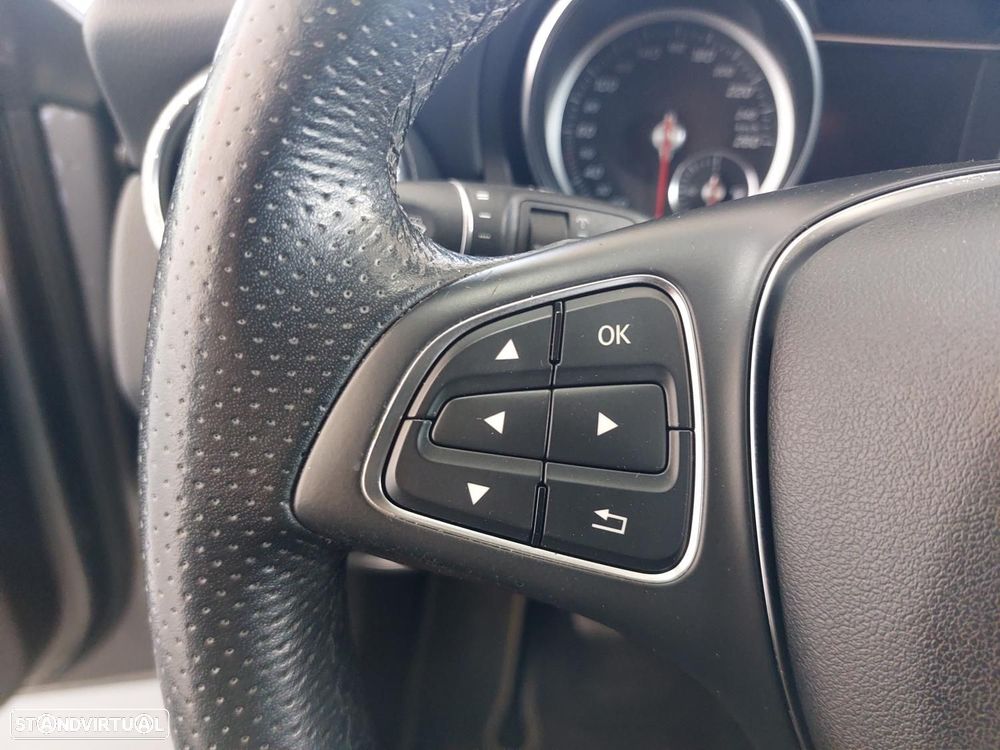 Mercedes-Benz CLA 180 d Shooting Brake - 25