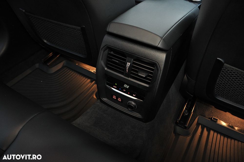 BMW Seria 3 320d Aut. Sport Line - 4