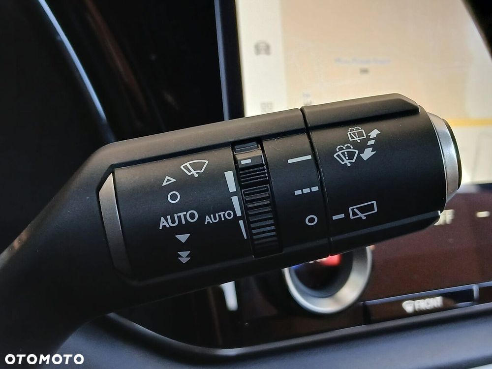 Lexus RX 450h+ Prestige - 34