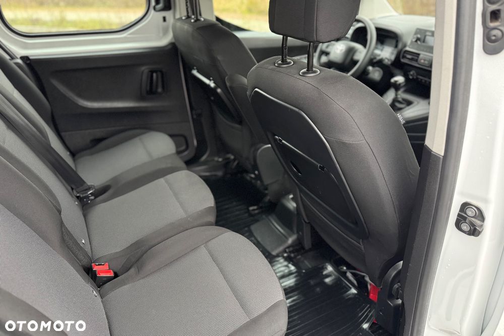 Toyota ProAce Kombi D-4D Medium 2,6t - 32