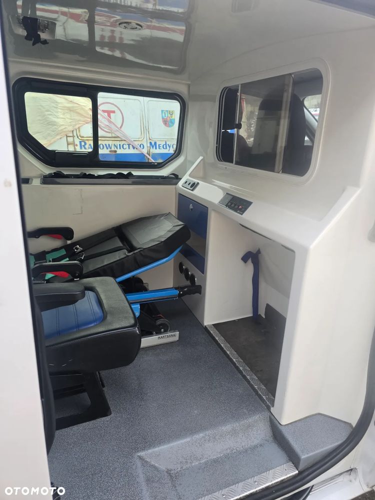 Opel Vivaro 1.6dci Karetka Ambulans Nosze - 15