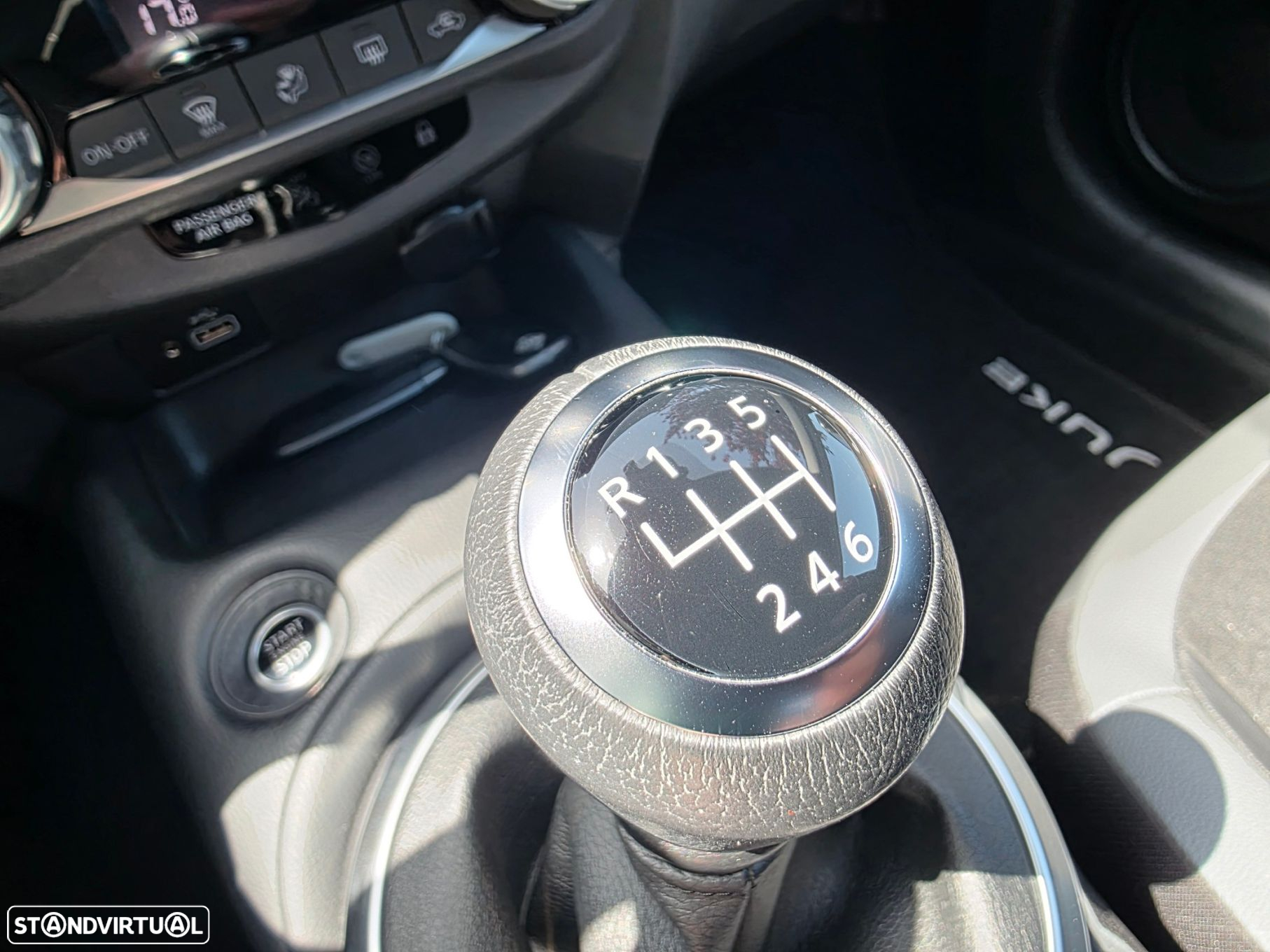 Nissan Juke 1.0 DIG-T N-Connecta NAV. - 20