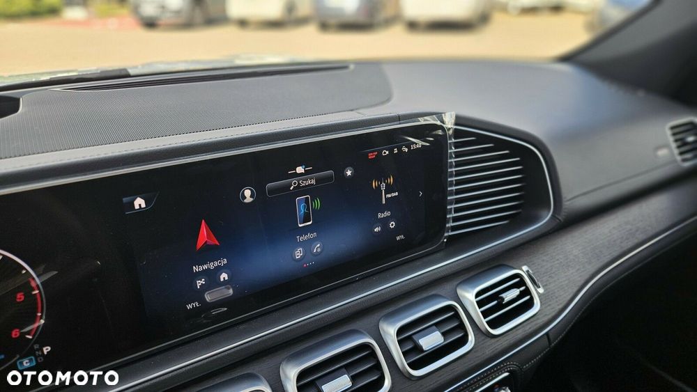 Mercedes-Benz GLS - 23