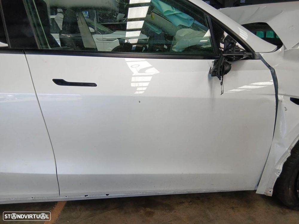 Porta frente direita TESLA Model Y (5YJY) - 1