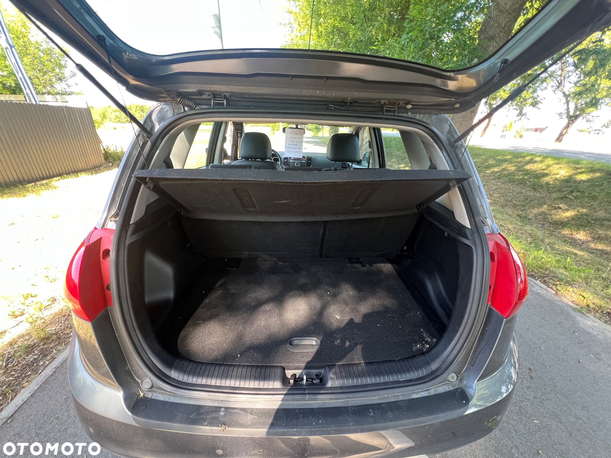 Kia Venga 1.6 CVVT Platinum Edition - 14