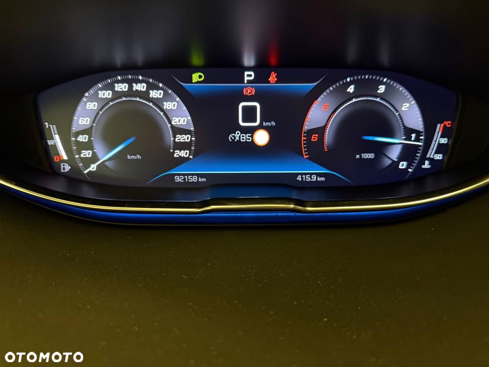 Peugeot 3008 BlueHDi 130 Stop & Start EAT8 GT Pack - 20