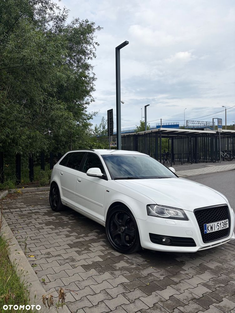 Audi A3 Sportback - 8