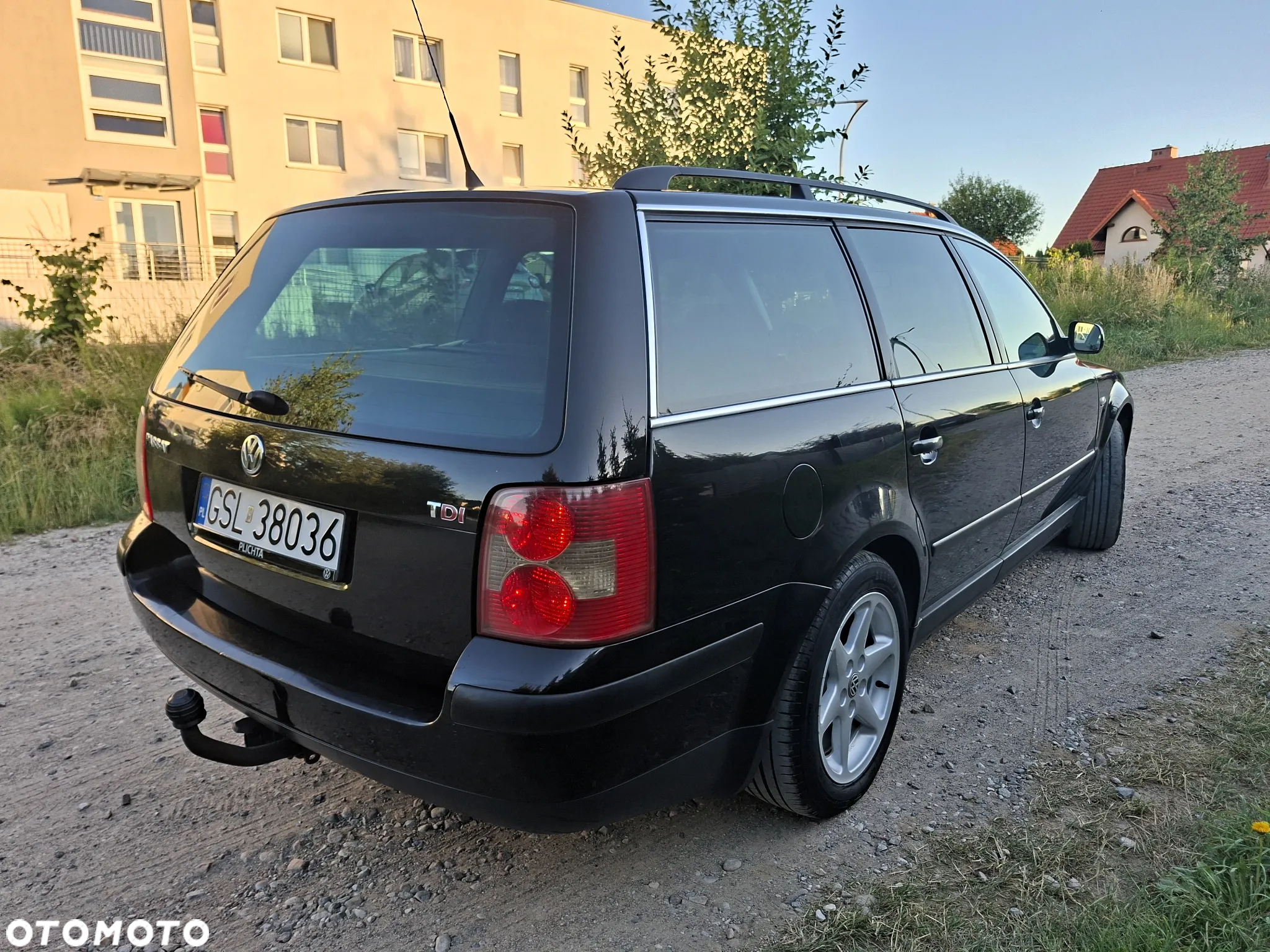 Volkswagen Passat 1.9 TDI Comfortline - 4