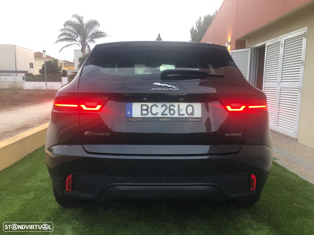 Jaguar E-Pace 2.0 i4D S - 4
