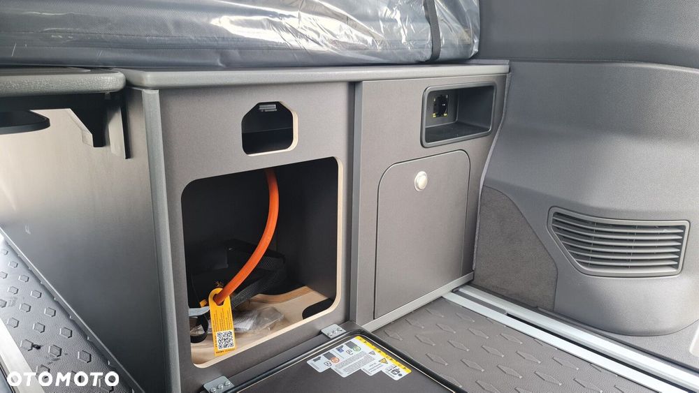 Volkswagen California - 17