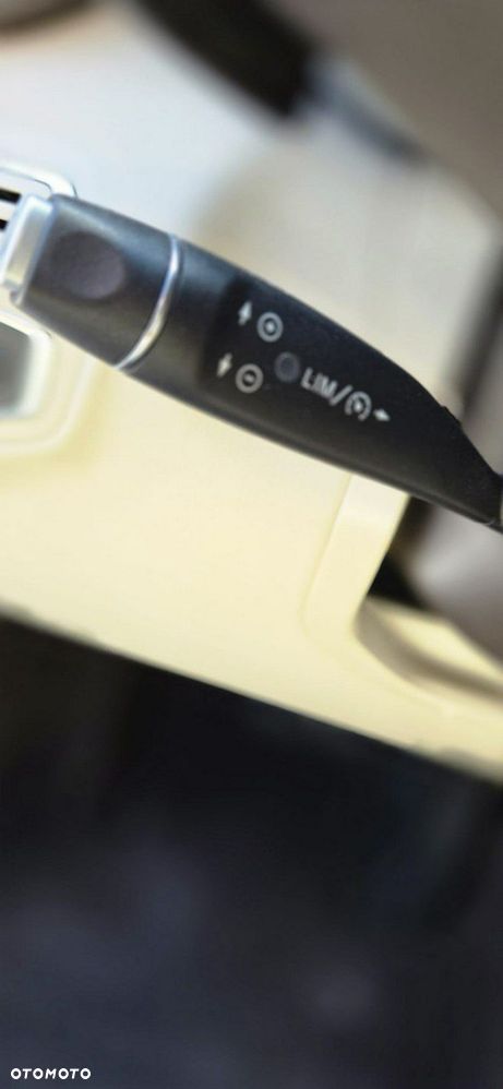 Mercedes-Benz GLC 220 d 4-Matic - 27