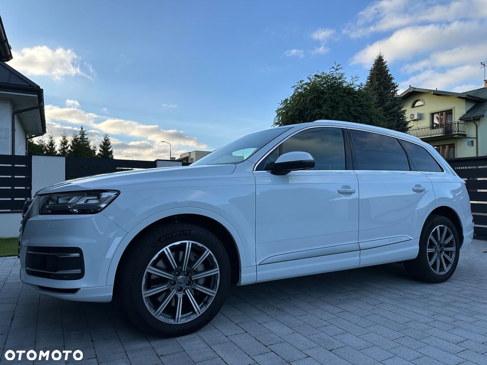 Audi Q7 3.0 TFSI Quattro Tiptronic - 8