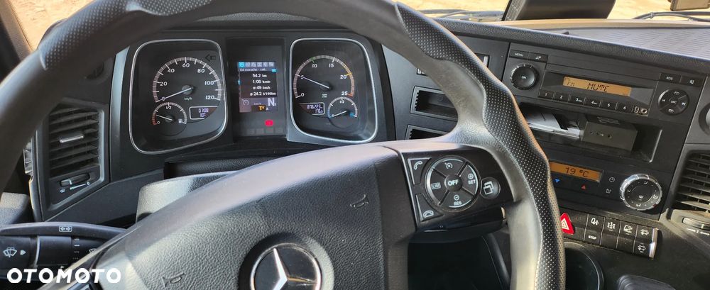 Mercedes-Benz Actros mp4 - 10