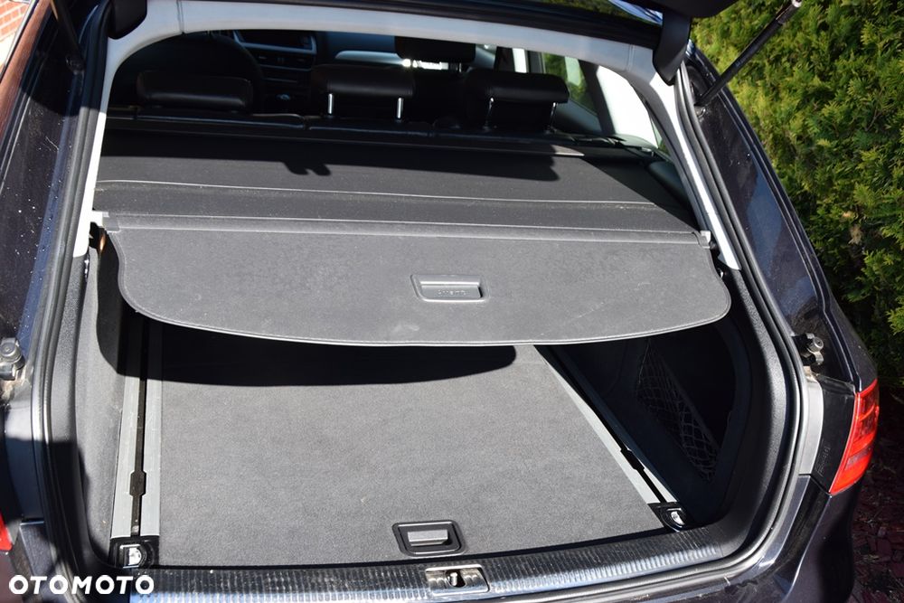 Audi A4 Avant 2.0 TDI DPF S line Sportpaket - 16