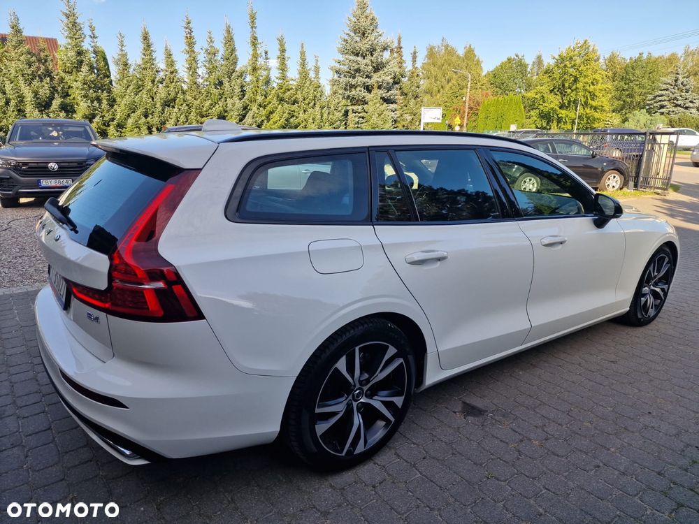 Volvo V60 B4 D Plus Dark - 9