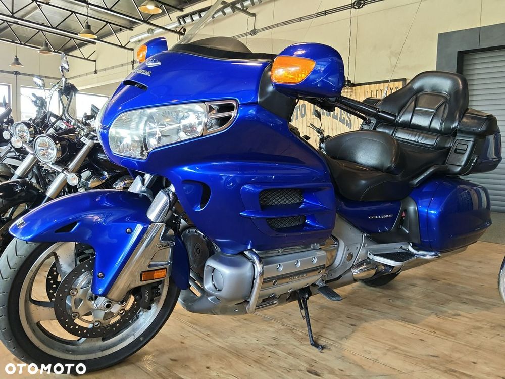 Honda GL - 10