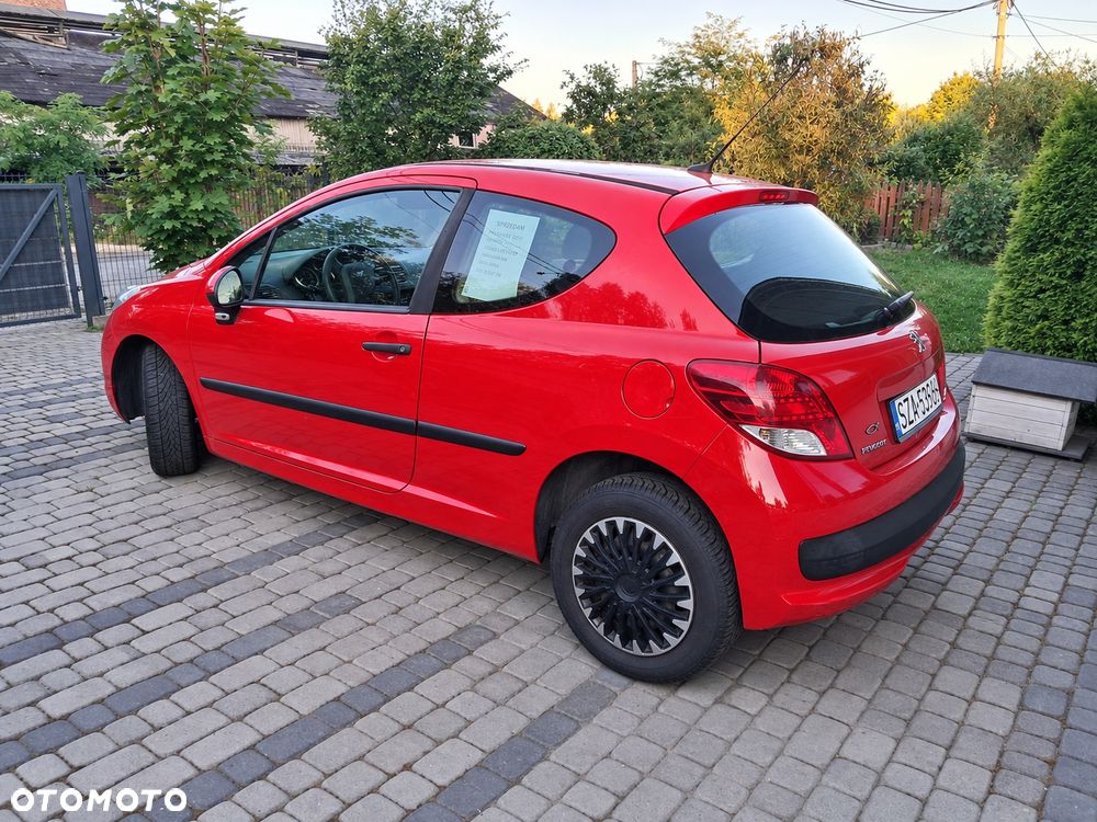 Peugeot 207 - 3