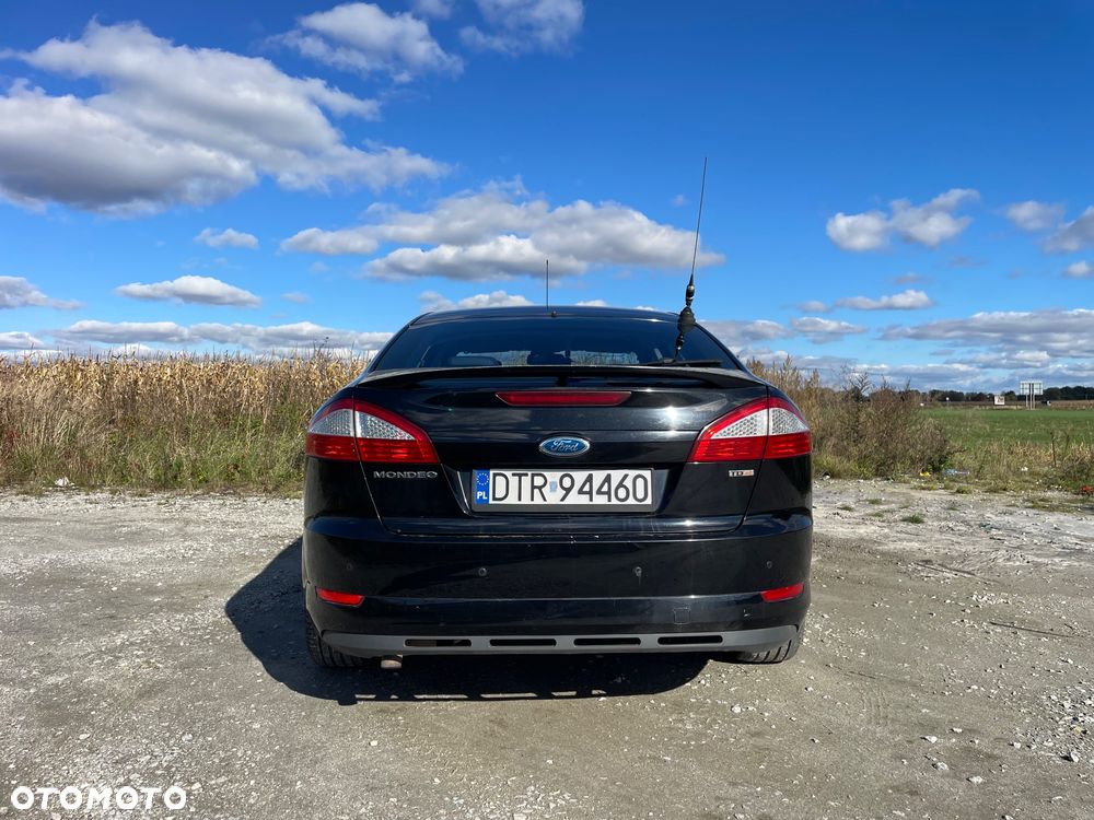 Ford Mondeo 2.0 TDCi Titanium - 11