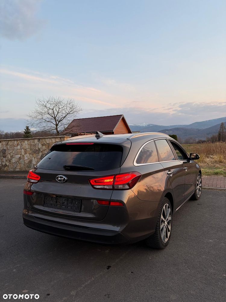 Hyundai i30 - 15
