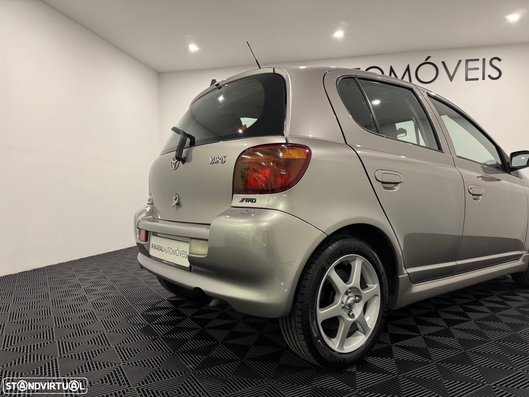Toyota Yaris 1.5 T Sport AC - 24