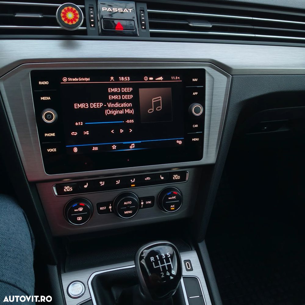 Volkswagen Passat 2.0 TDI Comfortline - 6