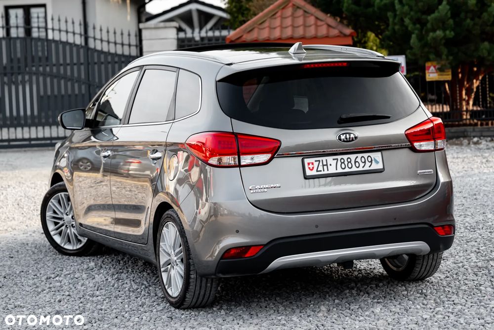 Kia Carens 1.6 GDI S 7os - 13