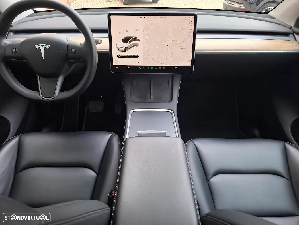 Tesla Model Y Long Range Dual Motor AWD - 8