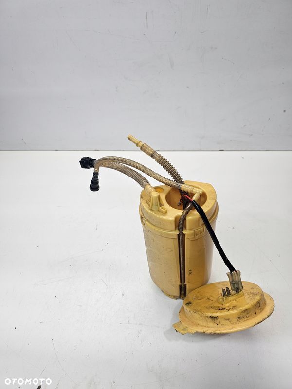 POMPA PALIWA Z BAKU AUDI Q7 4L 3.0 TDI 7L8919679E - 1