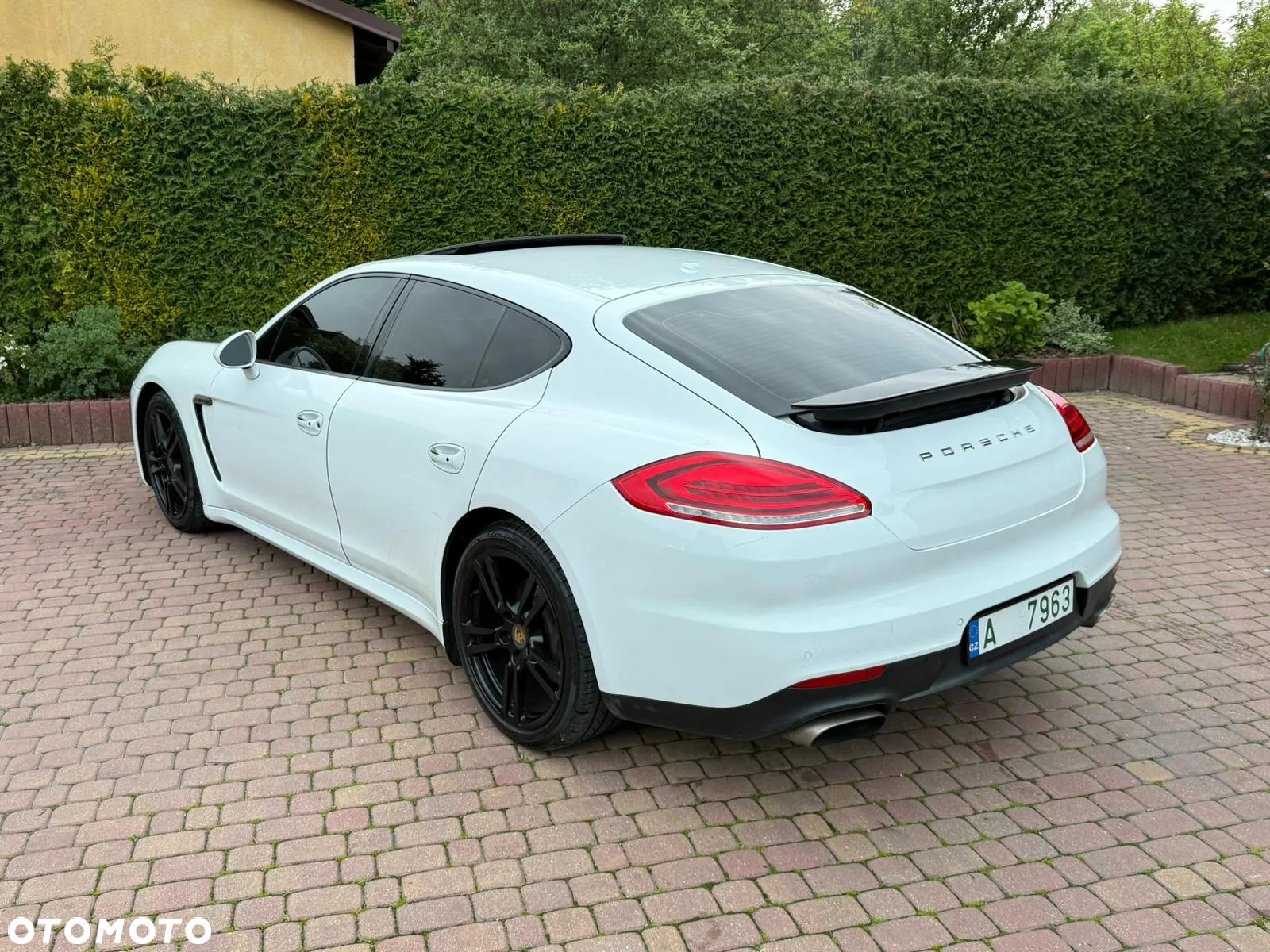 Porsche Panamera PDK - 12