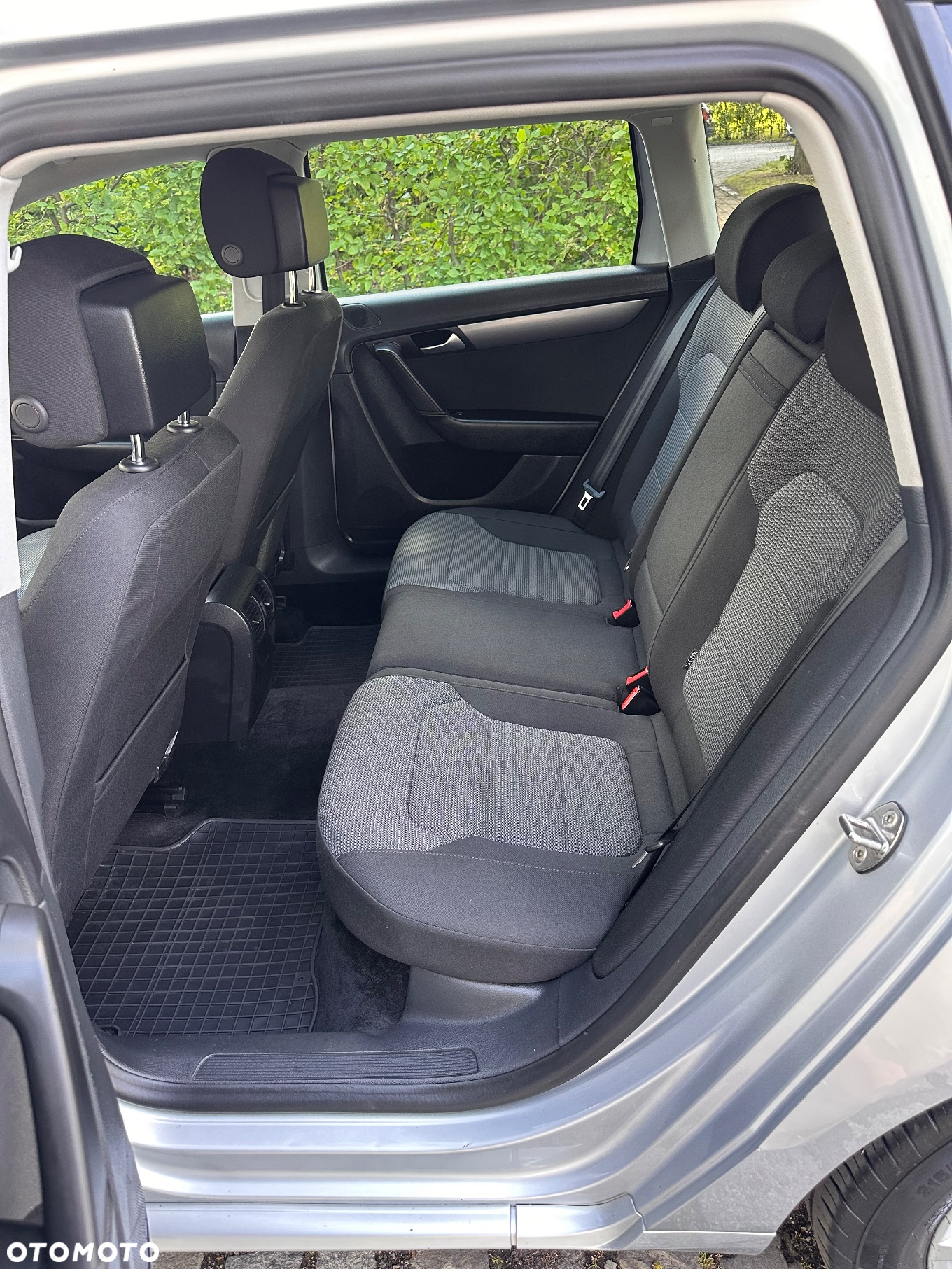 Volkswagen Passat 2.0 TDI Comfortline DSG - 26