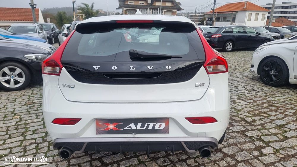 Volvo V40 2.0 D2 R-Design - 6