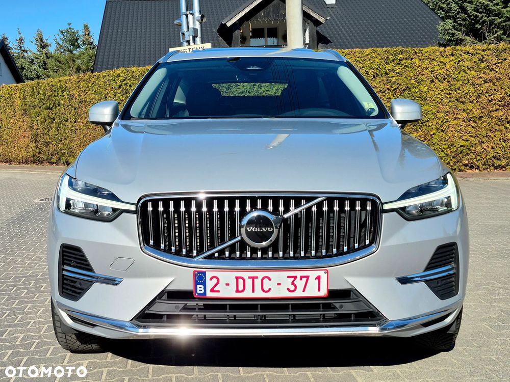 Volvo XC 60 T6 AWD Plug-In Hybrid Inscription - 4