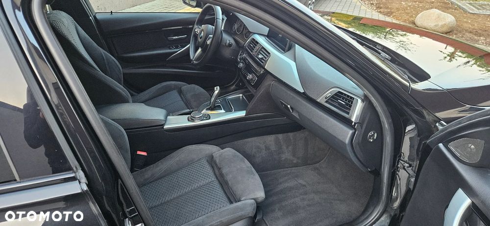 BMW Seria 3 320d xDrive Edition M Sport Shadow - 16