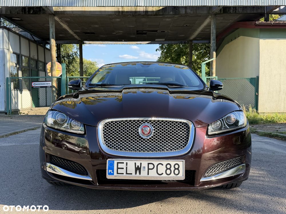 Jaguar XF - 25
