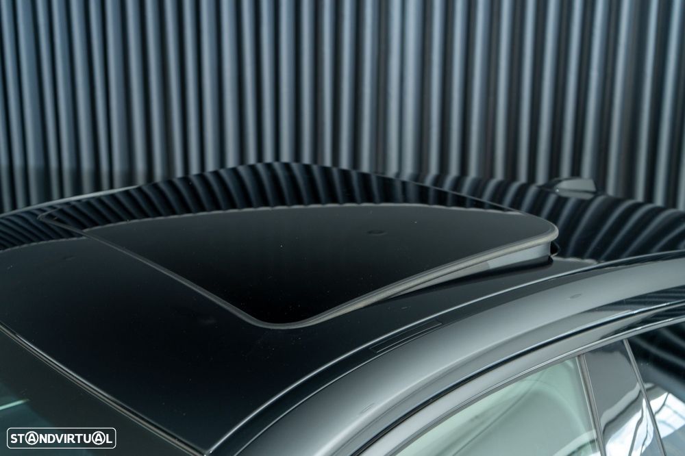 BMW i4 eDrive40 Pack Desportivo M - 33