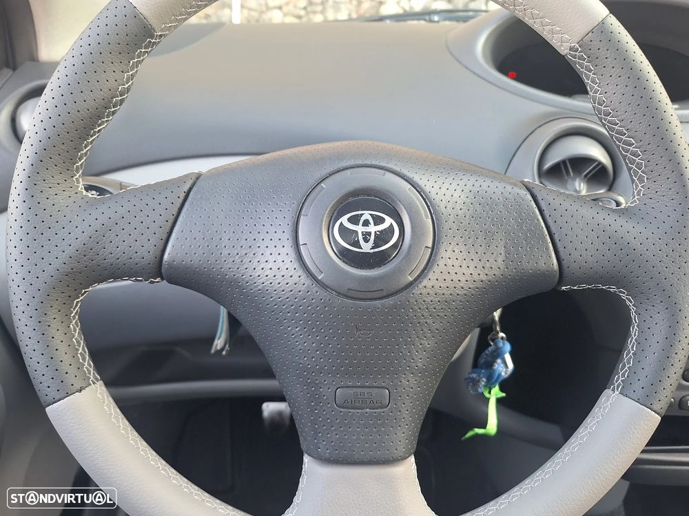 Toyota Yaris 1.0 Luna - 13