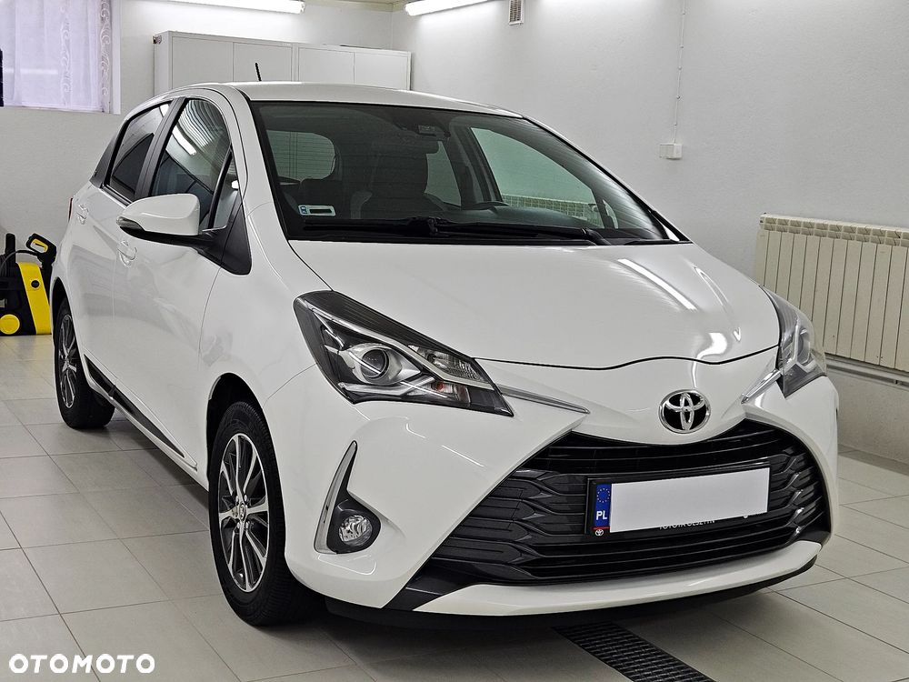 Toyota Yaris 1.5 Premium - 5