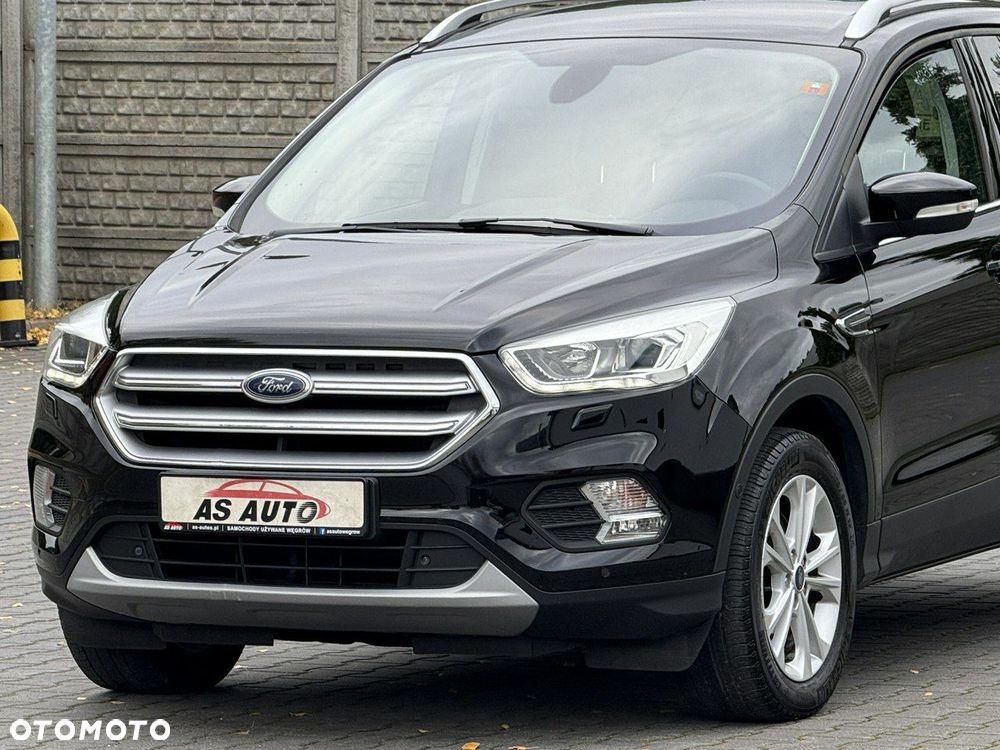 Ford Kuga 2.0 TDCi 2x4 Titanium - 26
