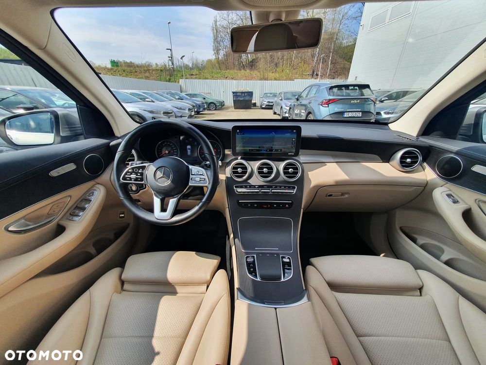 Mercedes-Benz GLC 200 d 4-Matic Business Edition - 21